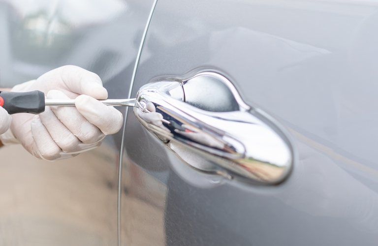 国産でも外国産でも車の鍵開けや鍵作製に対応 | 静岡の鍵屋なら誠実なKind Key Service 優鍵